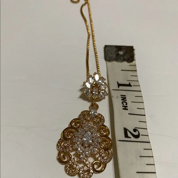 New earrings set - Picture 6 of 7